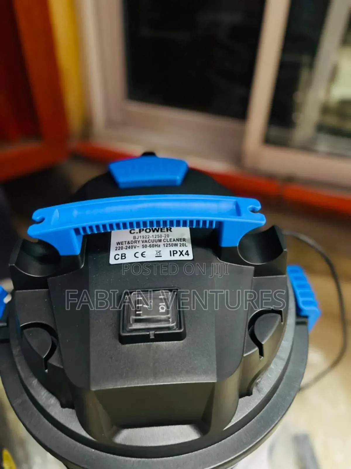 Wet and Dry Vacuum Cleaner C=Power 20L