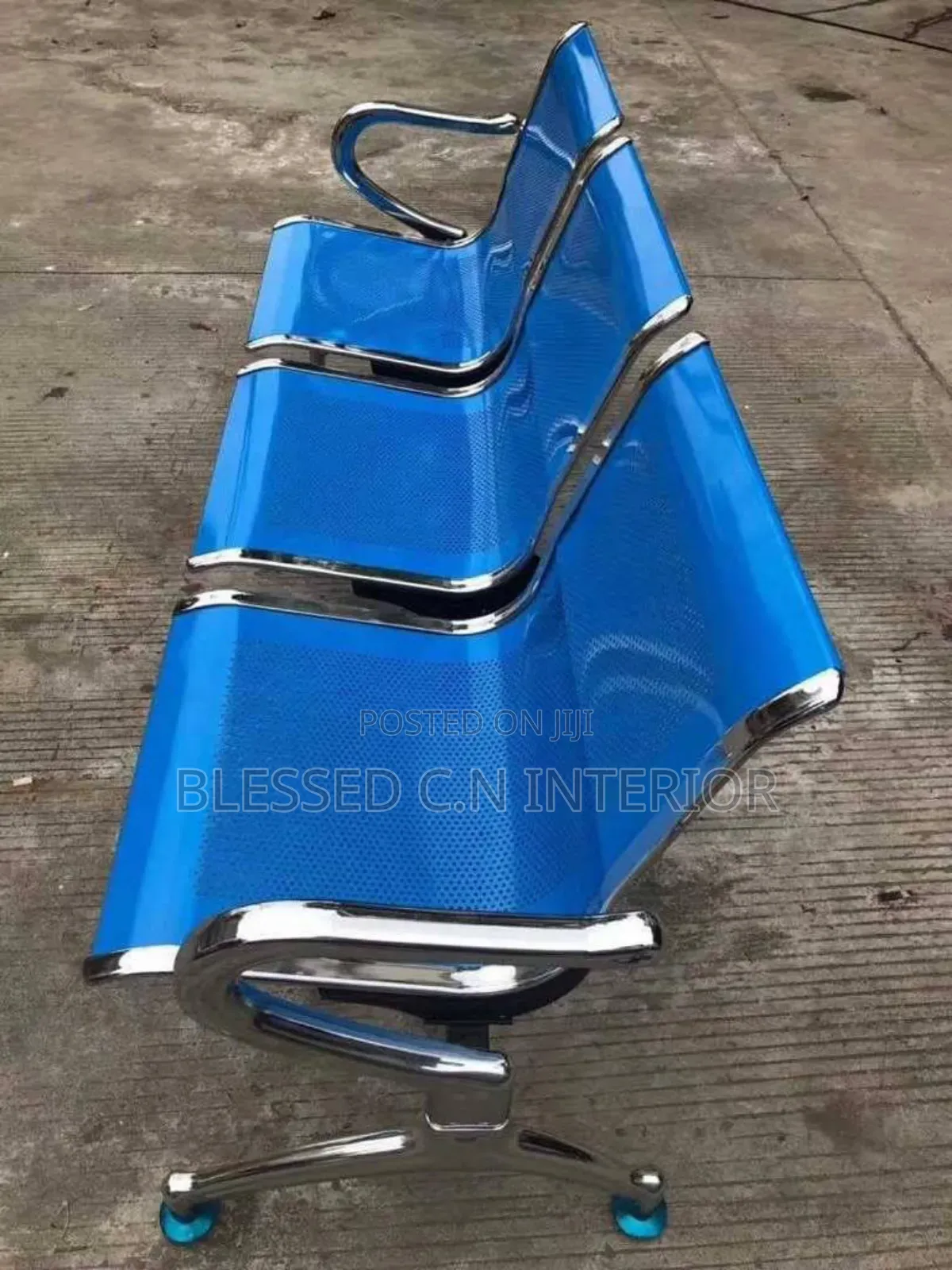 Classic Airport Chair