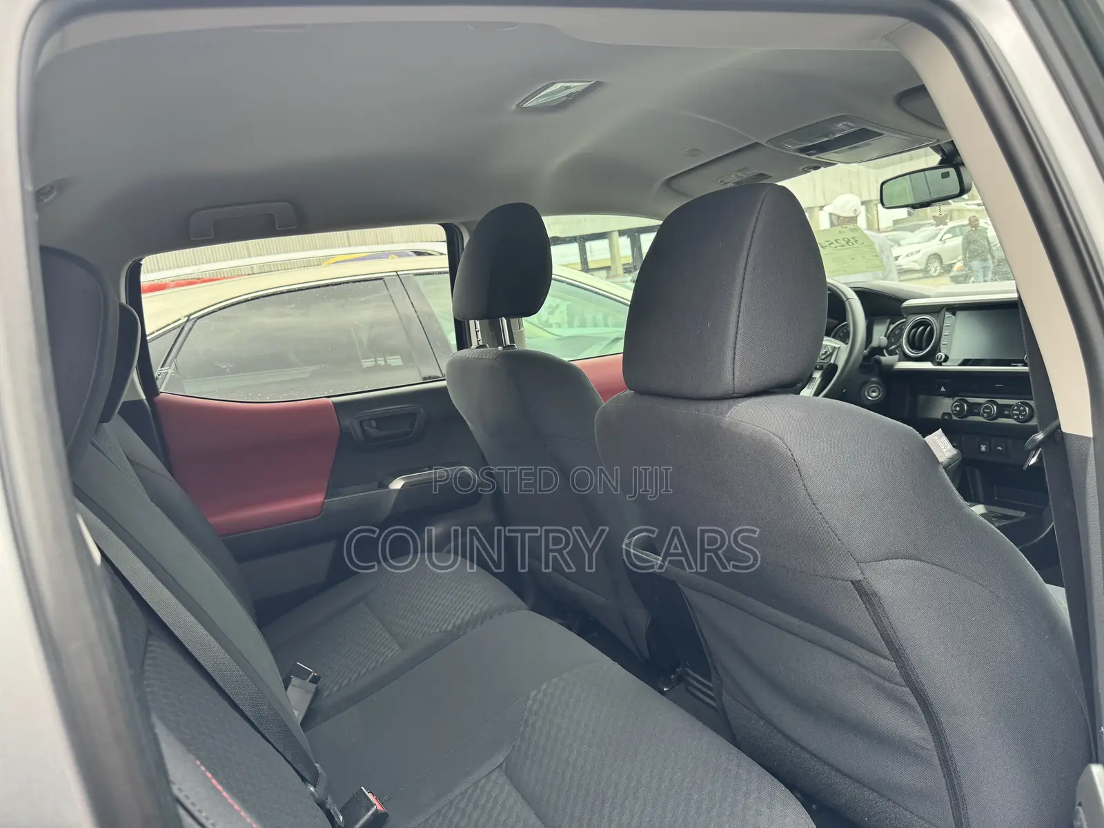 Toyota Tacoma 2020 Silver
