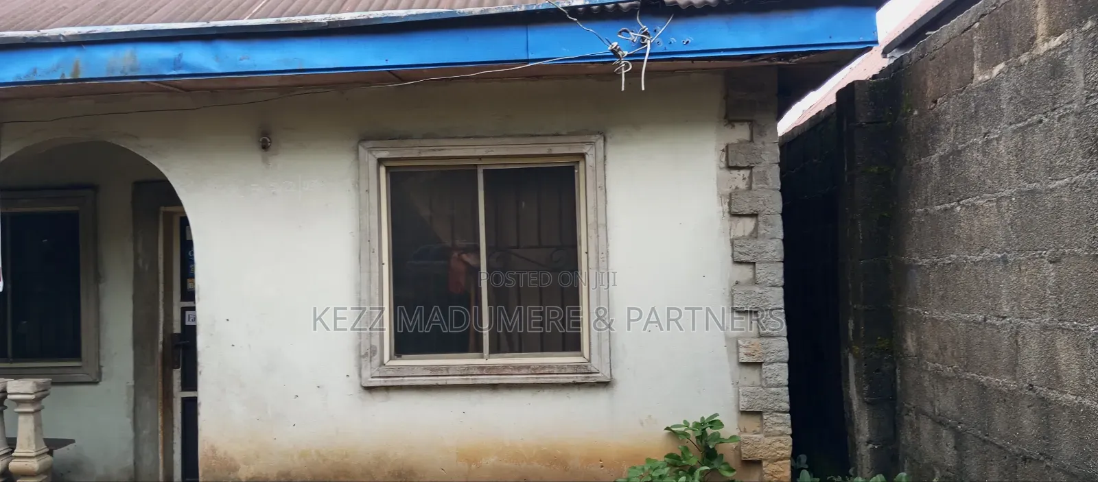 2bdrm Bungalow in Radio Estate , Nta for sale