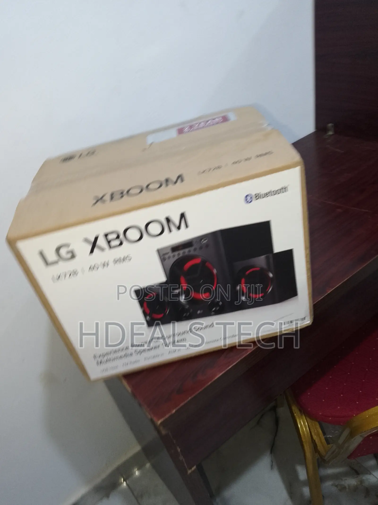 LG LK72B Powerful Sound 40W, 2.1 Ch Speaker System 