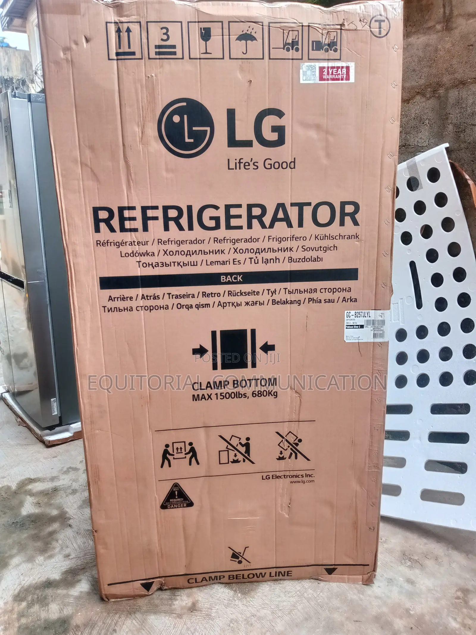 Effective Side by Side LG Refrigerator