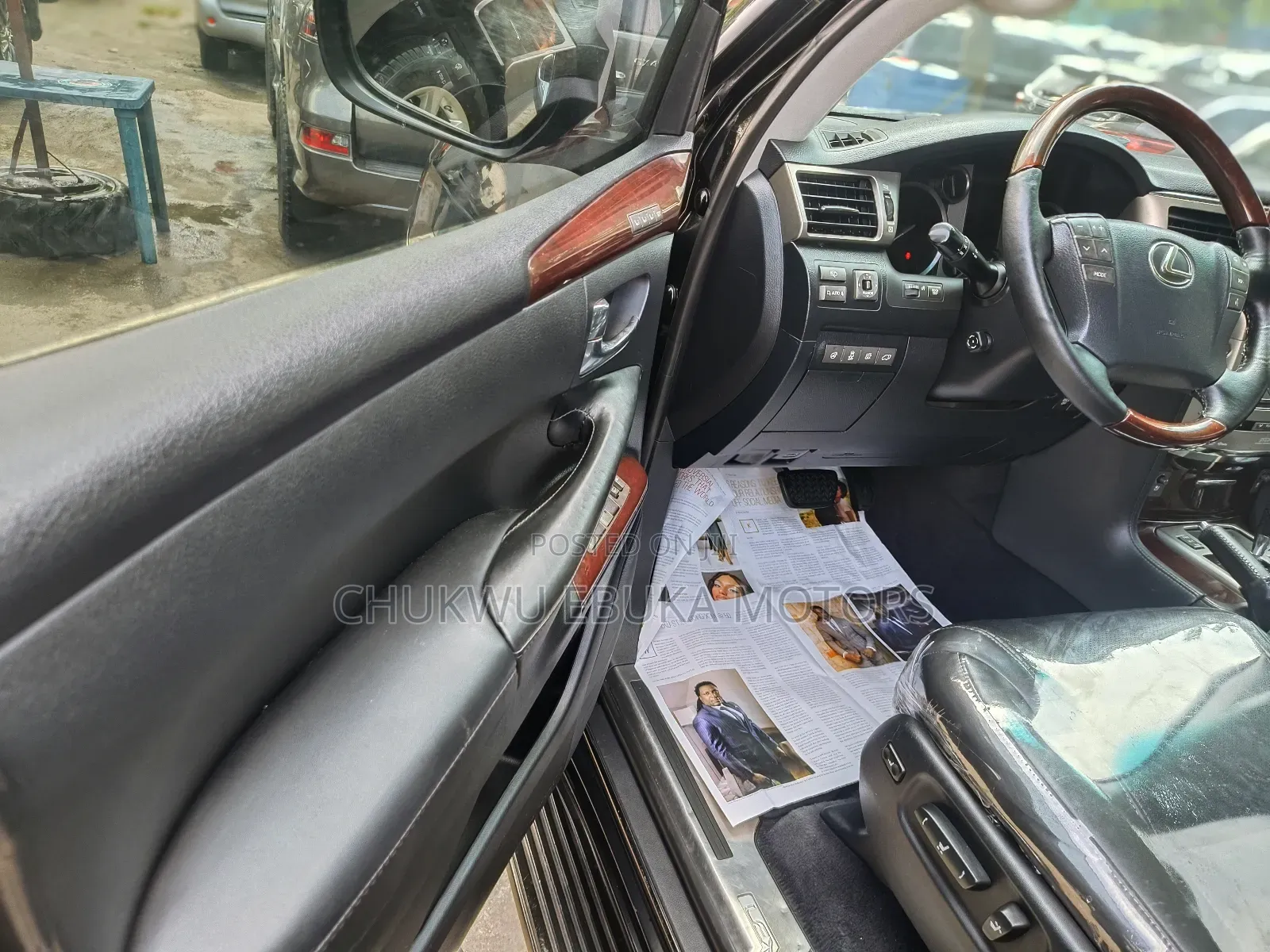 Lexus LX 570 AWD 2014 Black