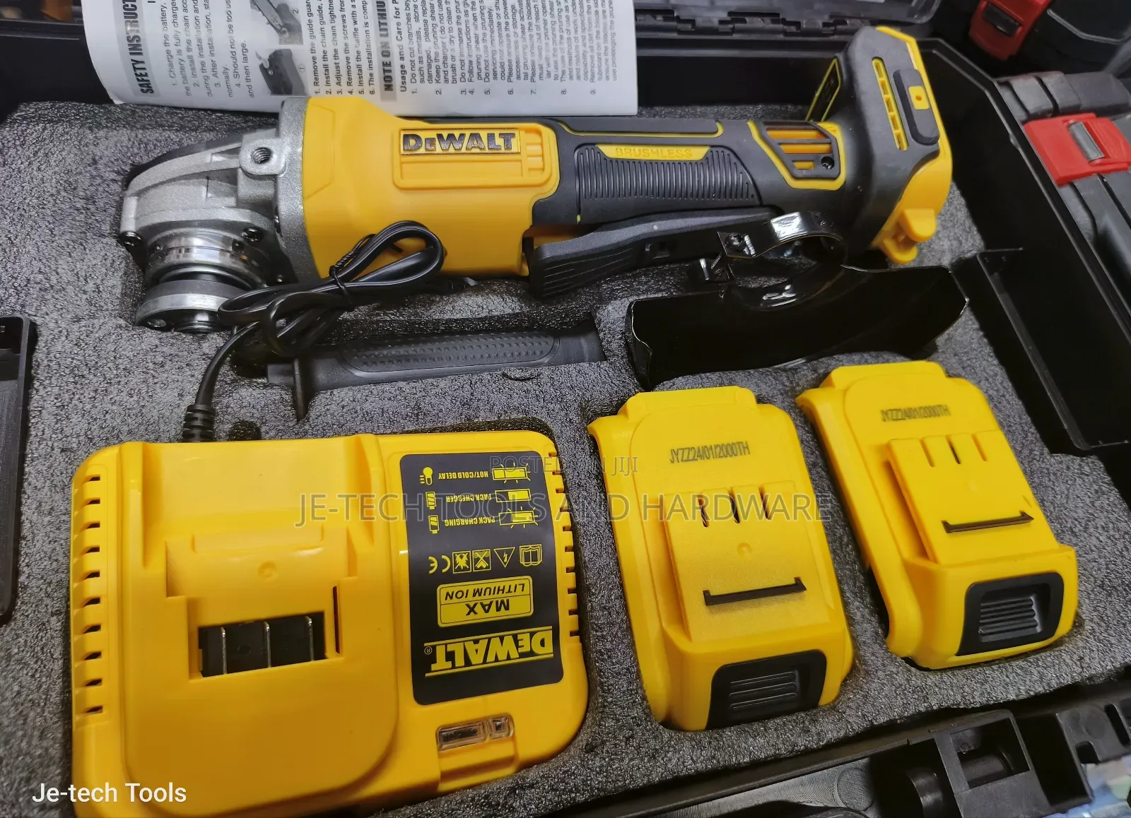 Dewalt 68v Cordless Angle Grinder 41⁄2