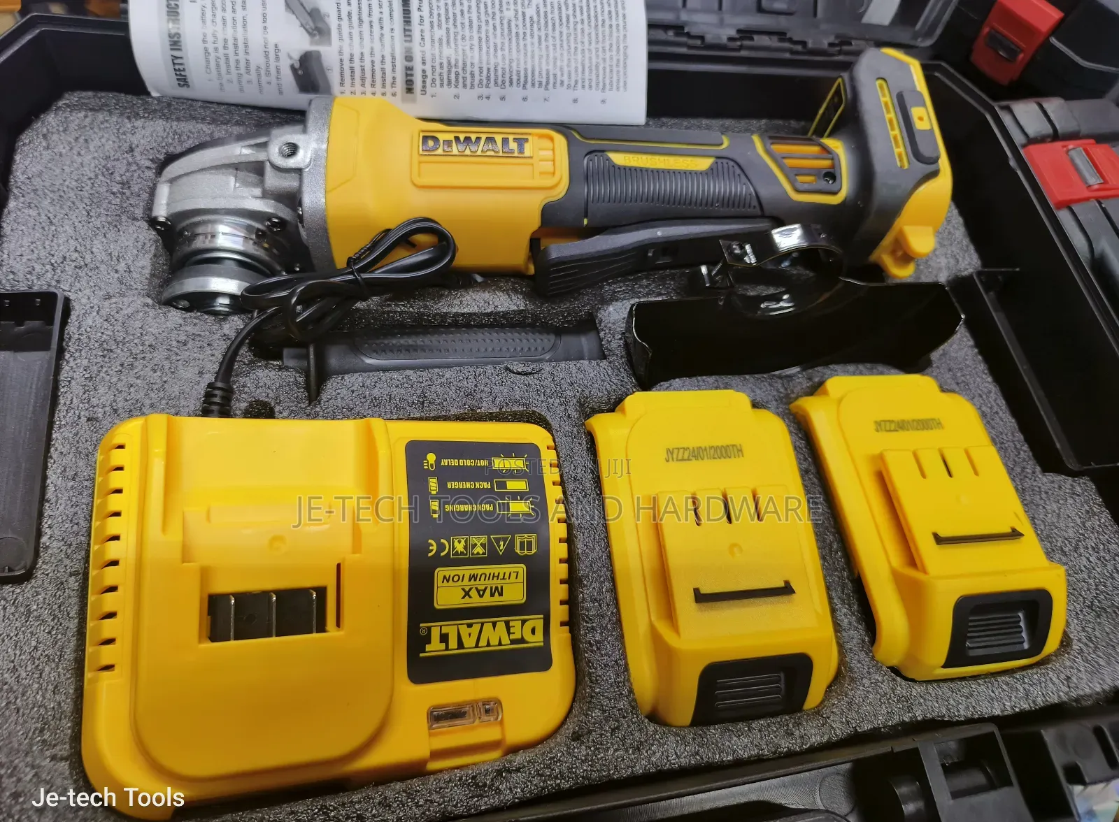 Dewalt 68v Cordless Angle Grinder 41⁄2