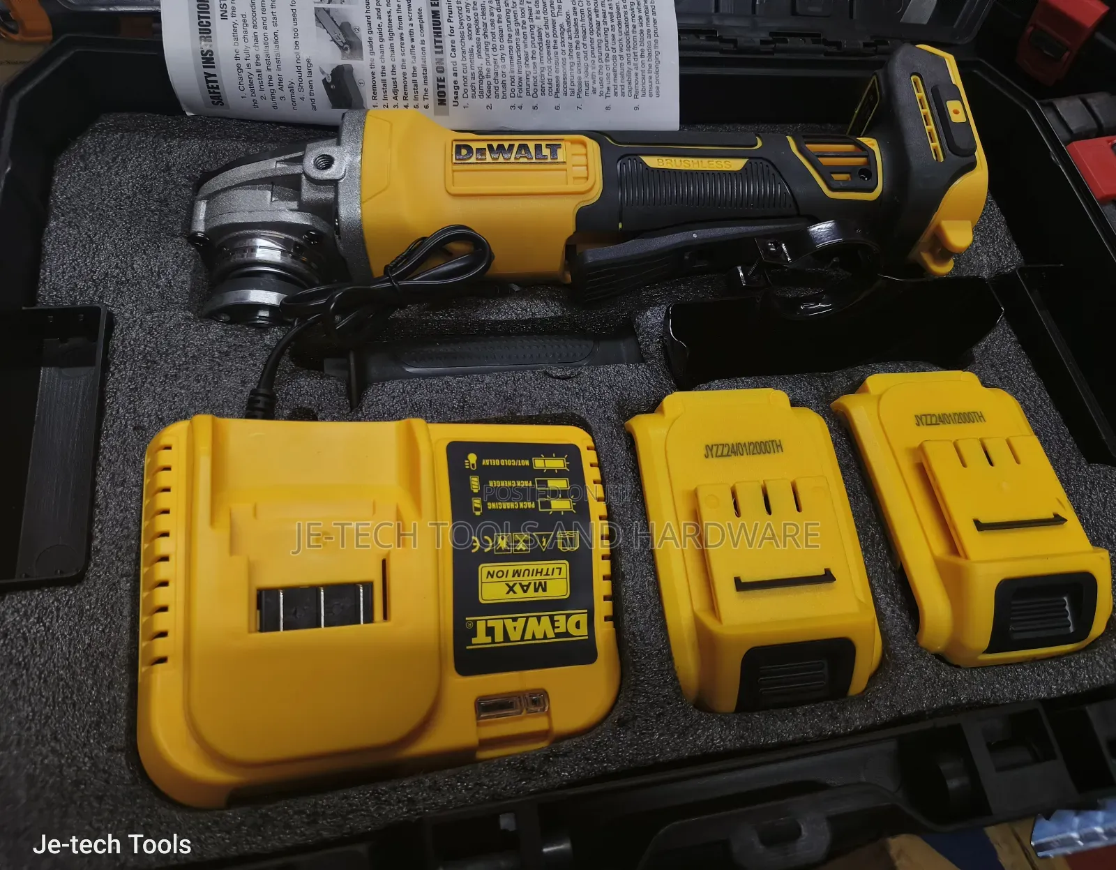 Dewalt 68v Cordless Angle Grinder 41⁄2