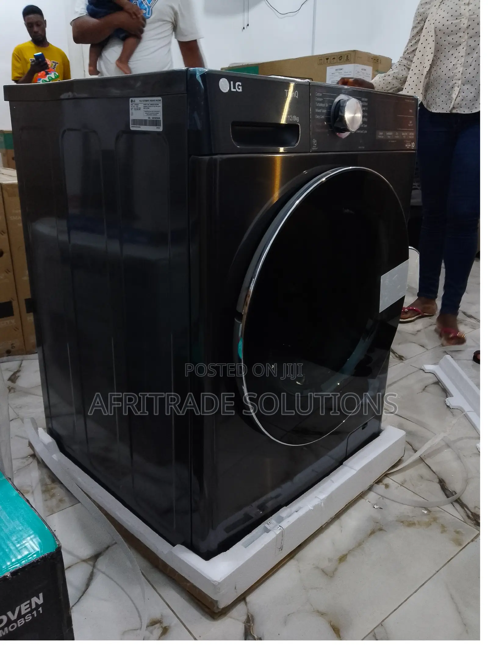 Efficient LG 12kg Front Loader Automatic Washing Machine