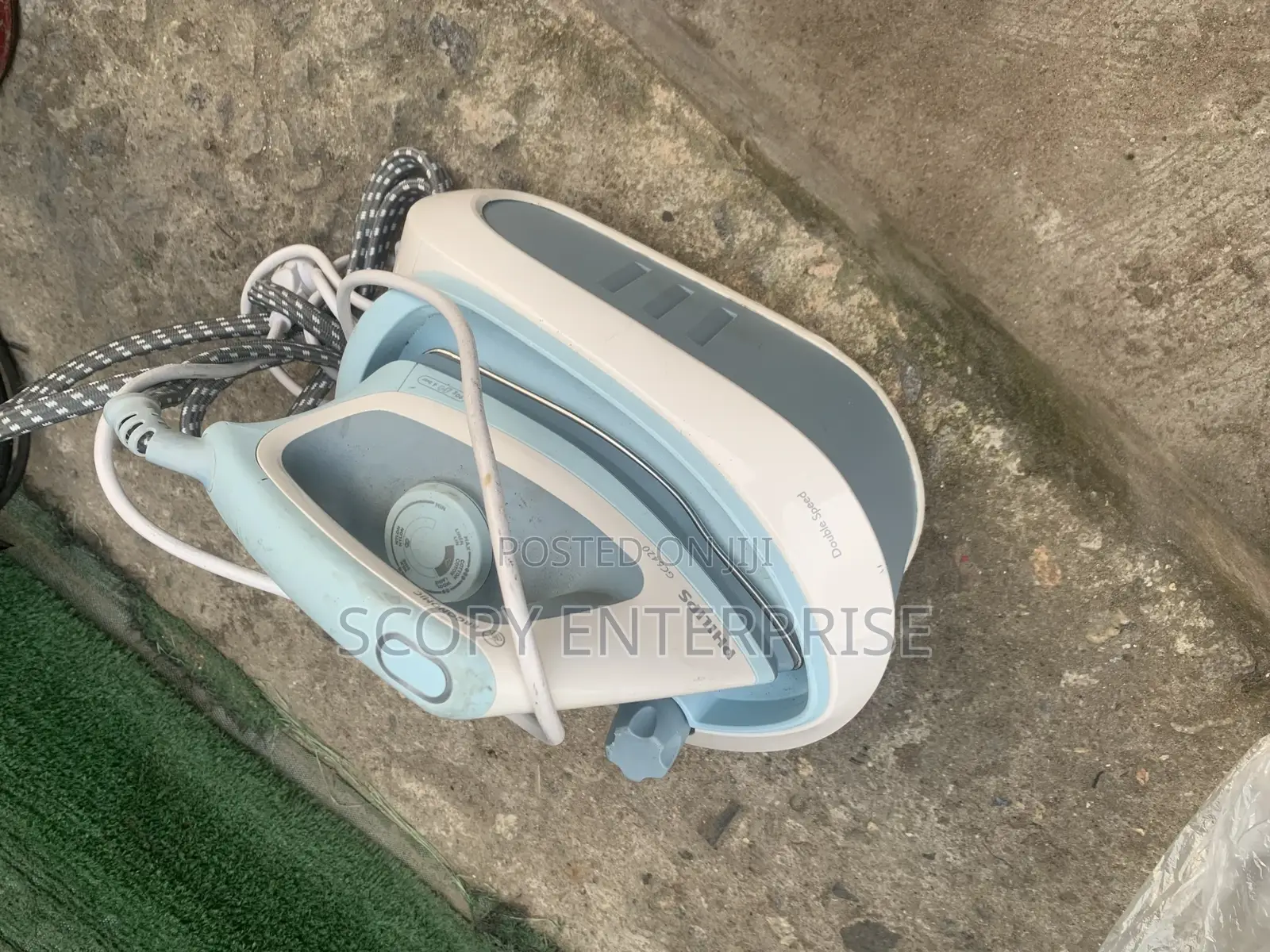 Philip Industrial Steam Iron for Laundry and Fashion