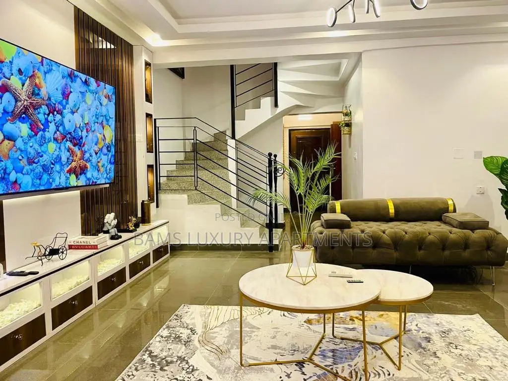 New Listing Apartment