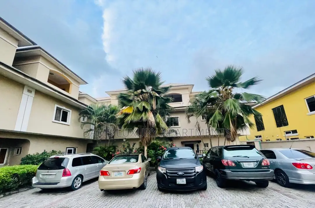 New Listing Apartment