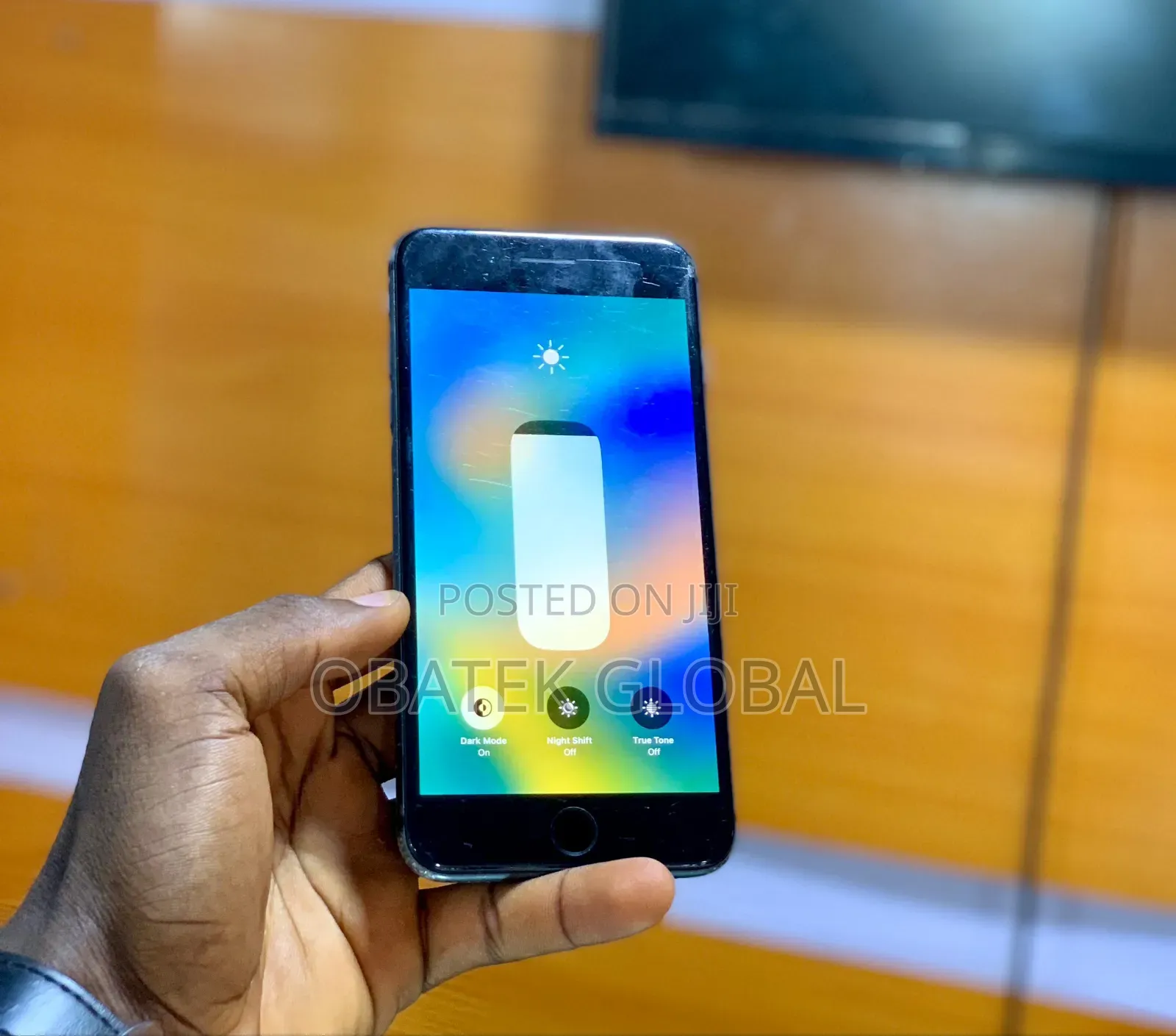 Apple iPhone 8 Plus 64 GB Black
