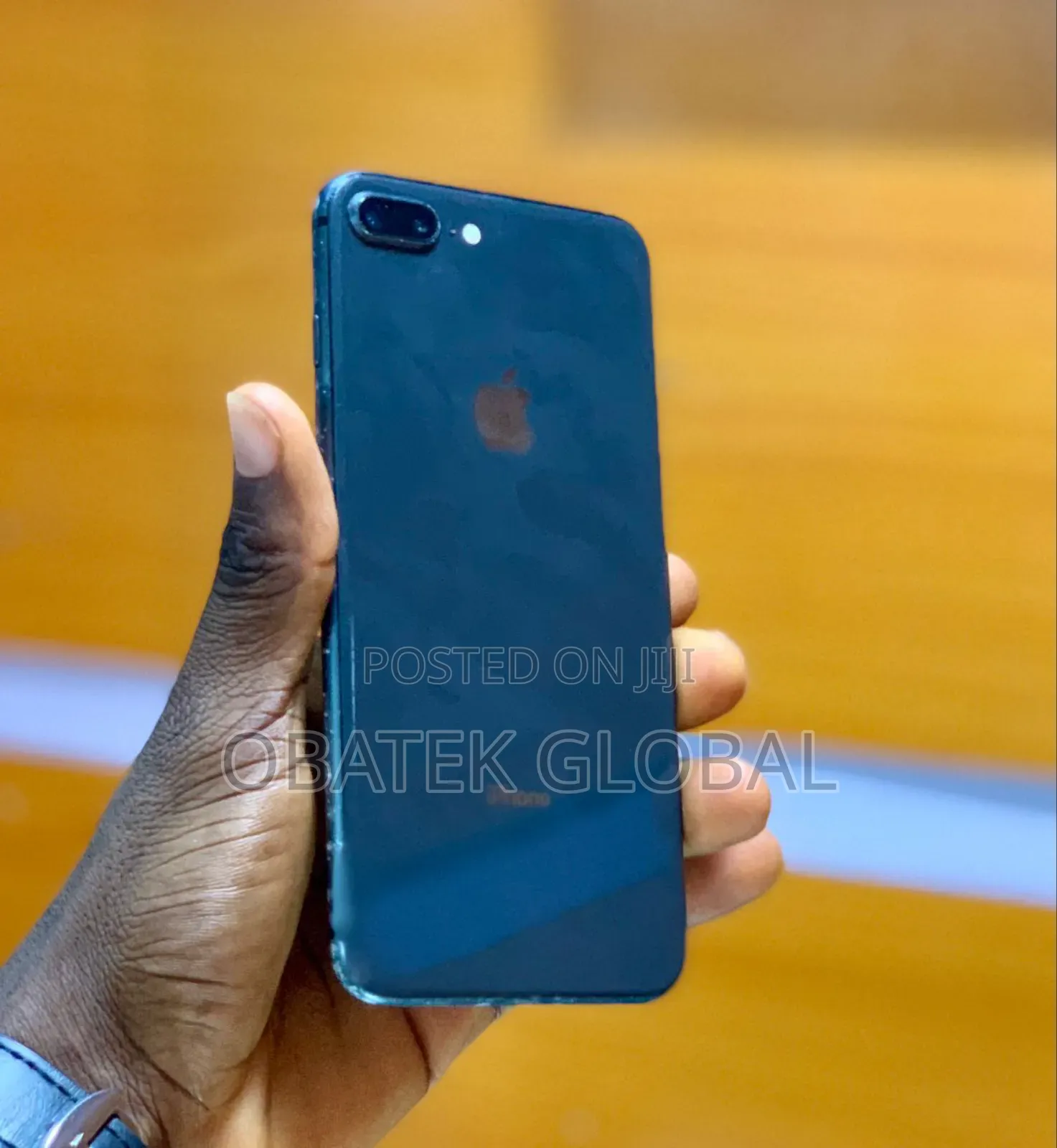 Apple iPhone 8 Plus 64 GB Black
