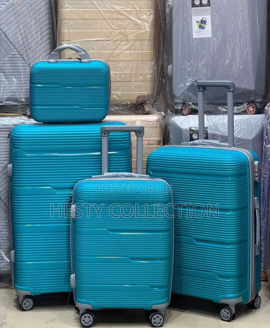 Luxury Quality Luggage Plastic Rubber Traveling Hand Bag Box