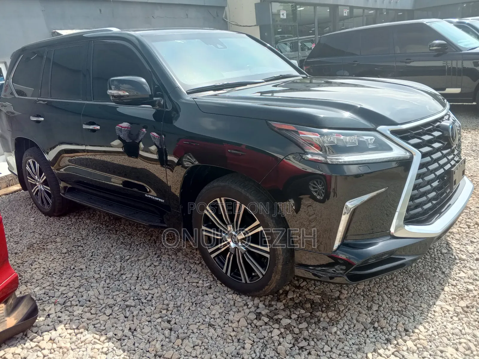 Lexus LX 570 (5 seats) AWD 2021 Black