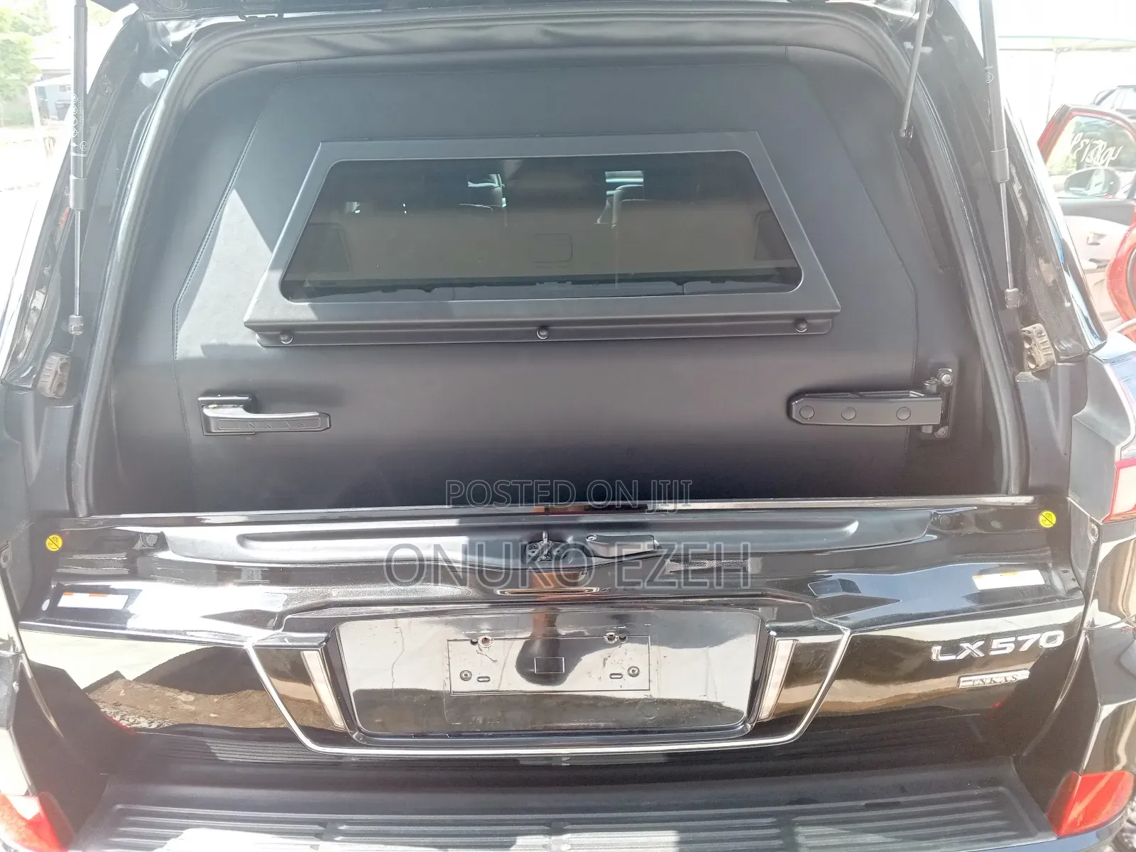 Lexus LX 570 (5 seats) AWD 2021 Black