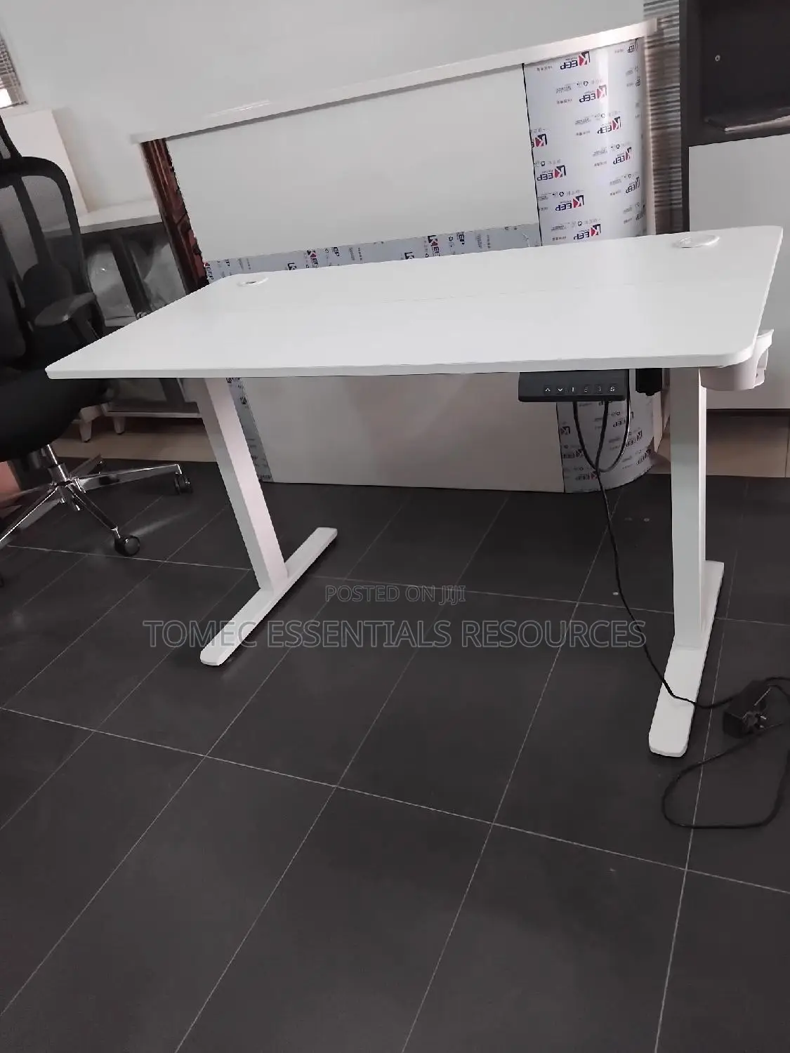 Imported Quality Electric Height Adjustable Table