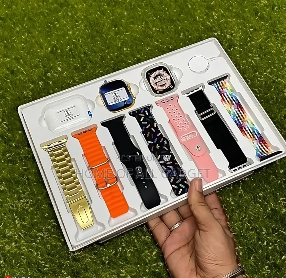 I20 Ultra Max Suit 10 in 1 Set Bt Calling Smart Watch
