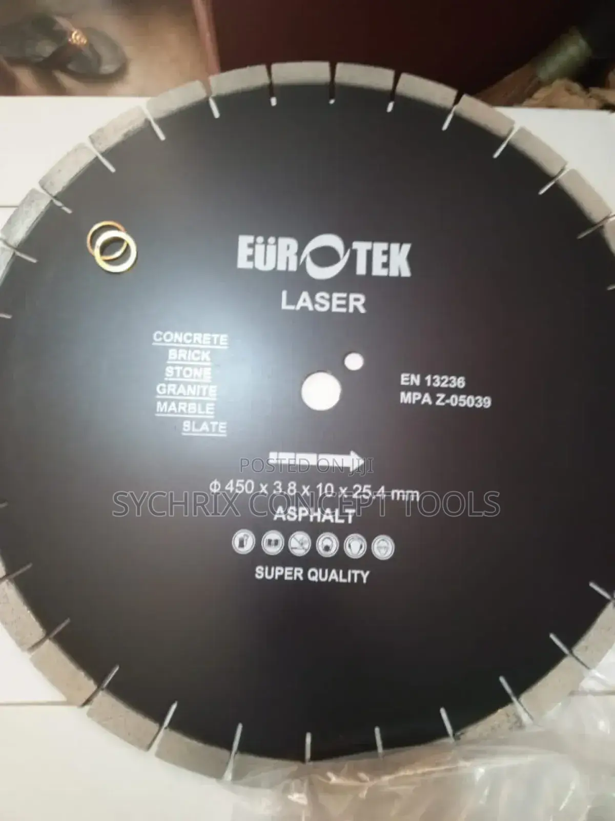 Concrete ,Brick,Stone,Granite and Marble Cutting Blade 18"