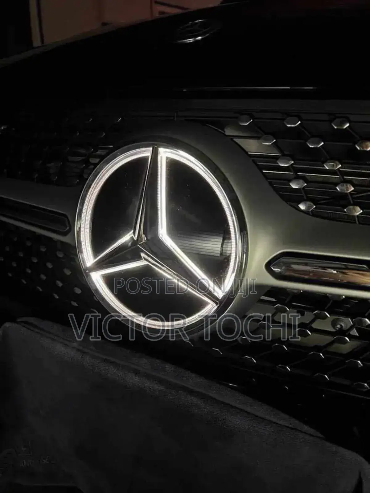 Benz Front Star Logo With Light