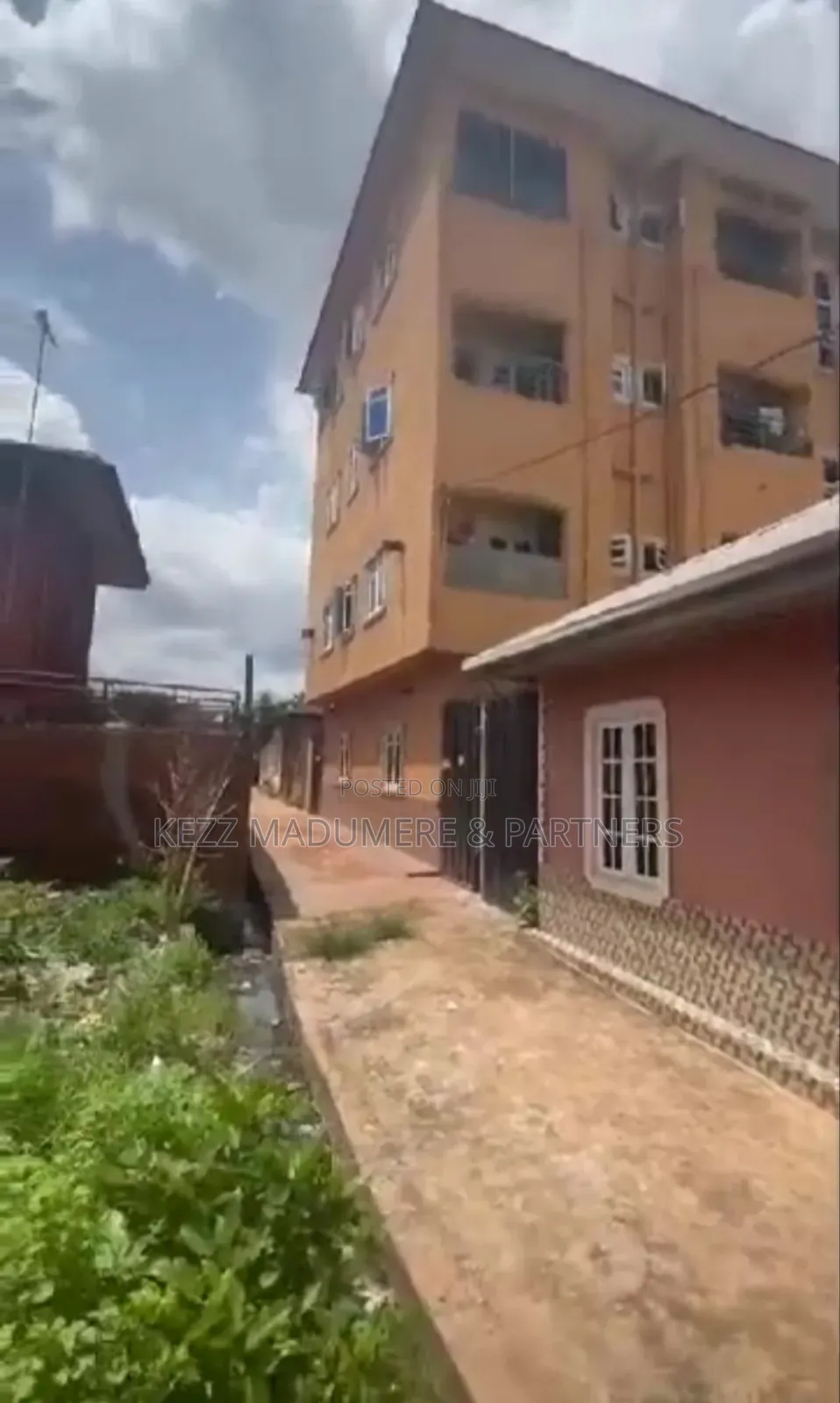 For Sale: 32 Rooms Students' Hostel