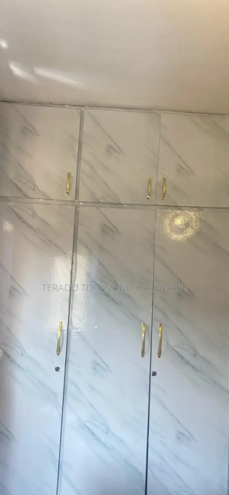 Marble Wall/Cabinet Stickper