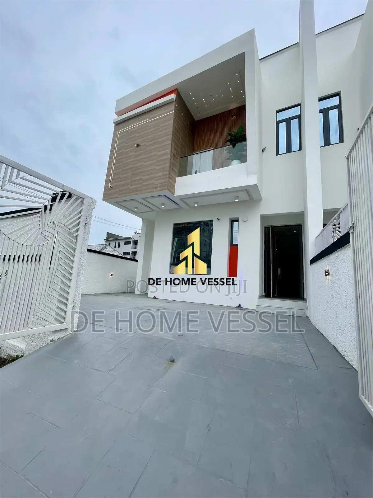 4bdrm Duplex in Lekki for sale