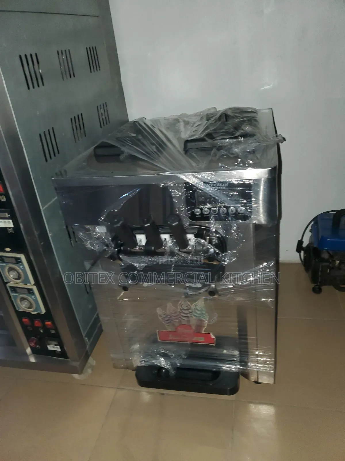 Table Top Soft Ice-Cream Machine 3mouth Is Available 4sale