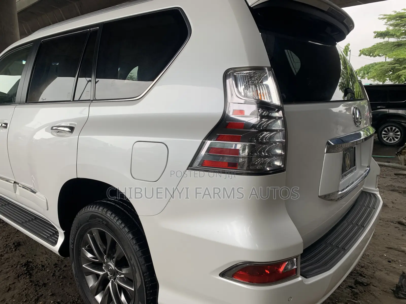 Lexus GX 460 Luxury 2015 White