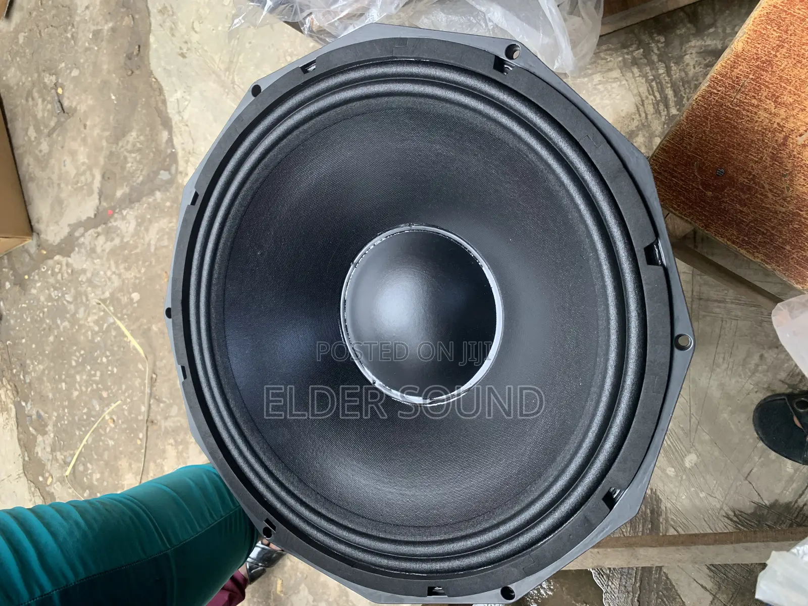 18” Subwoofer Big Magnet