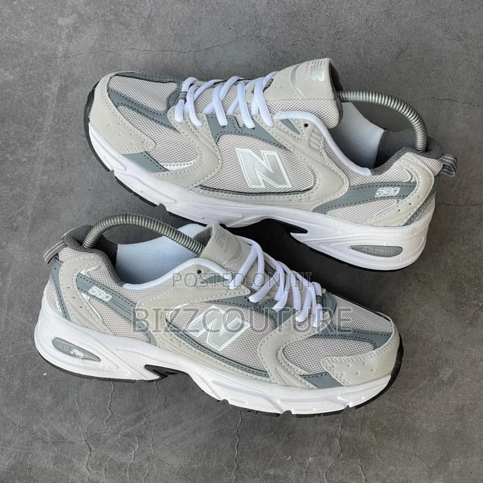 Original NEW BALANCE 530 Rain Cloud Gray Available in Store