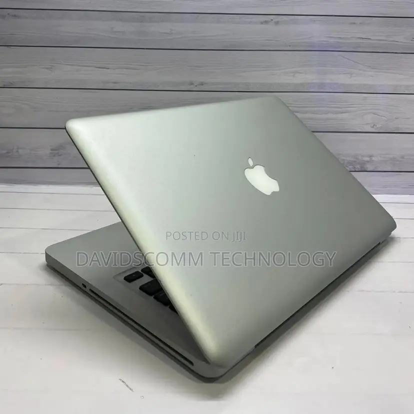 Laptop Apple MacBook Pro 2012 8GB Intel Core I7 SSD 256GB