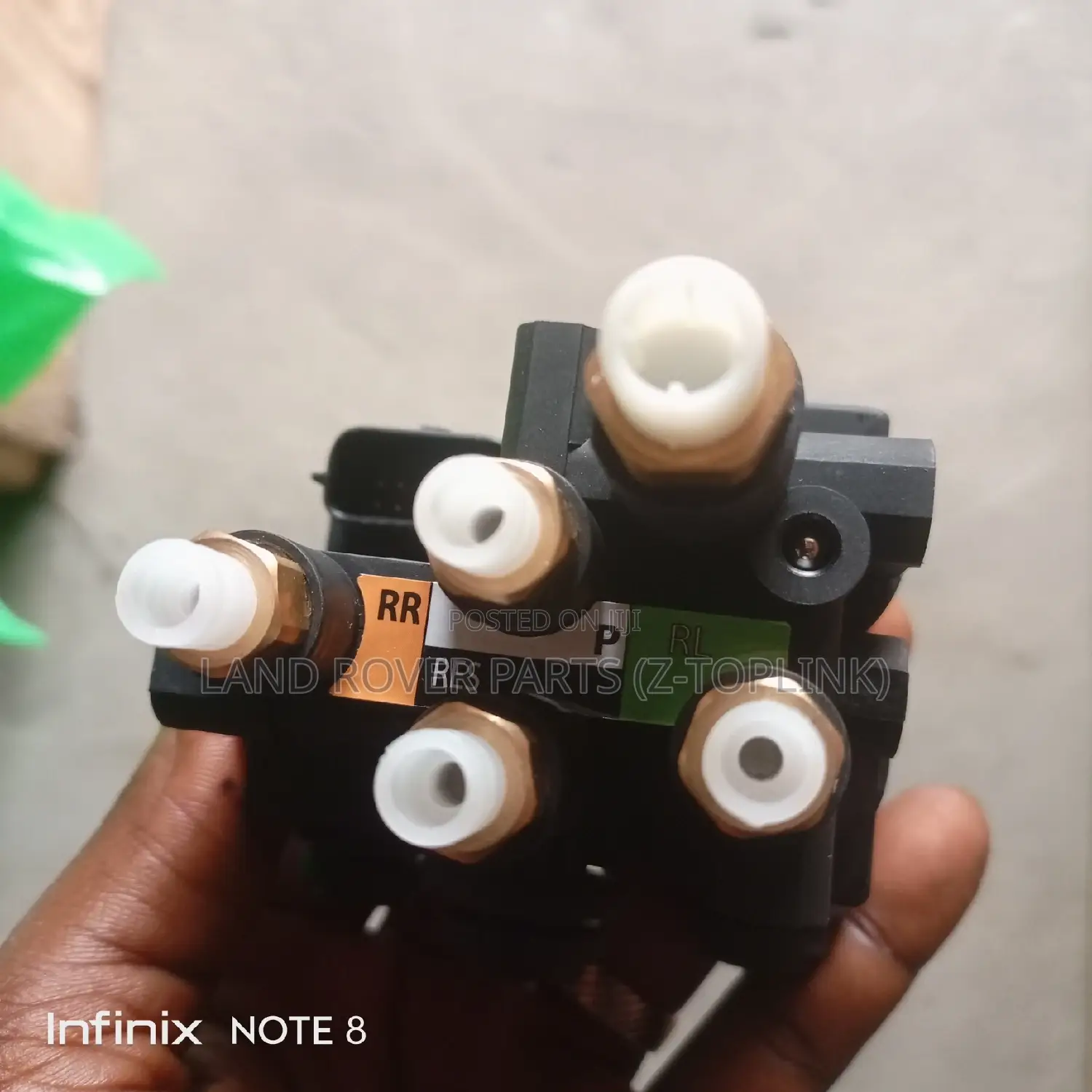 Air Suspension Valve 2013 to 2018 Range Rover
