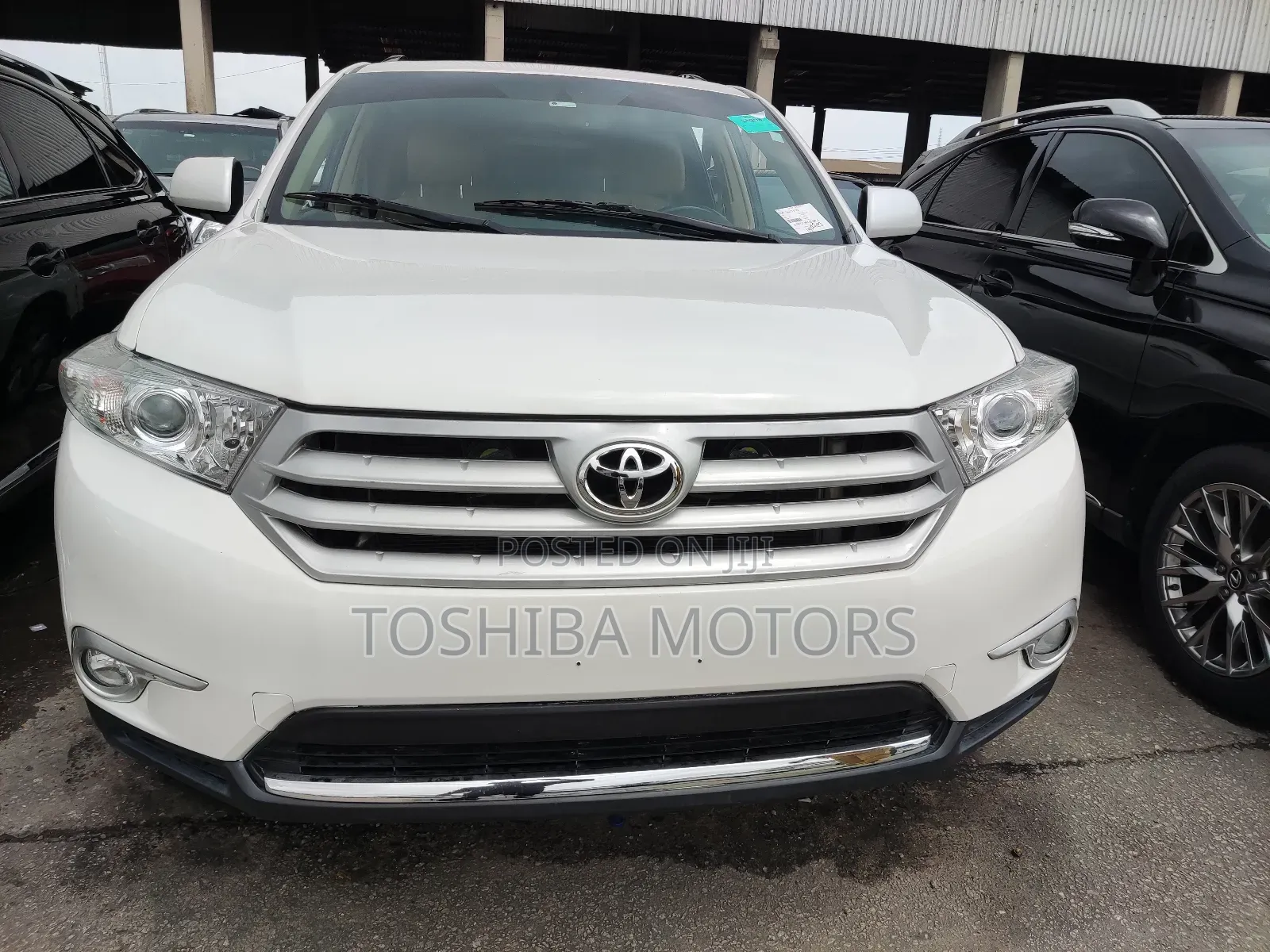 Toyota Highlander Limited 3.5l 4WD 2013 White