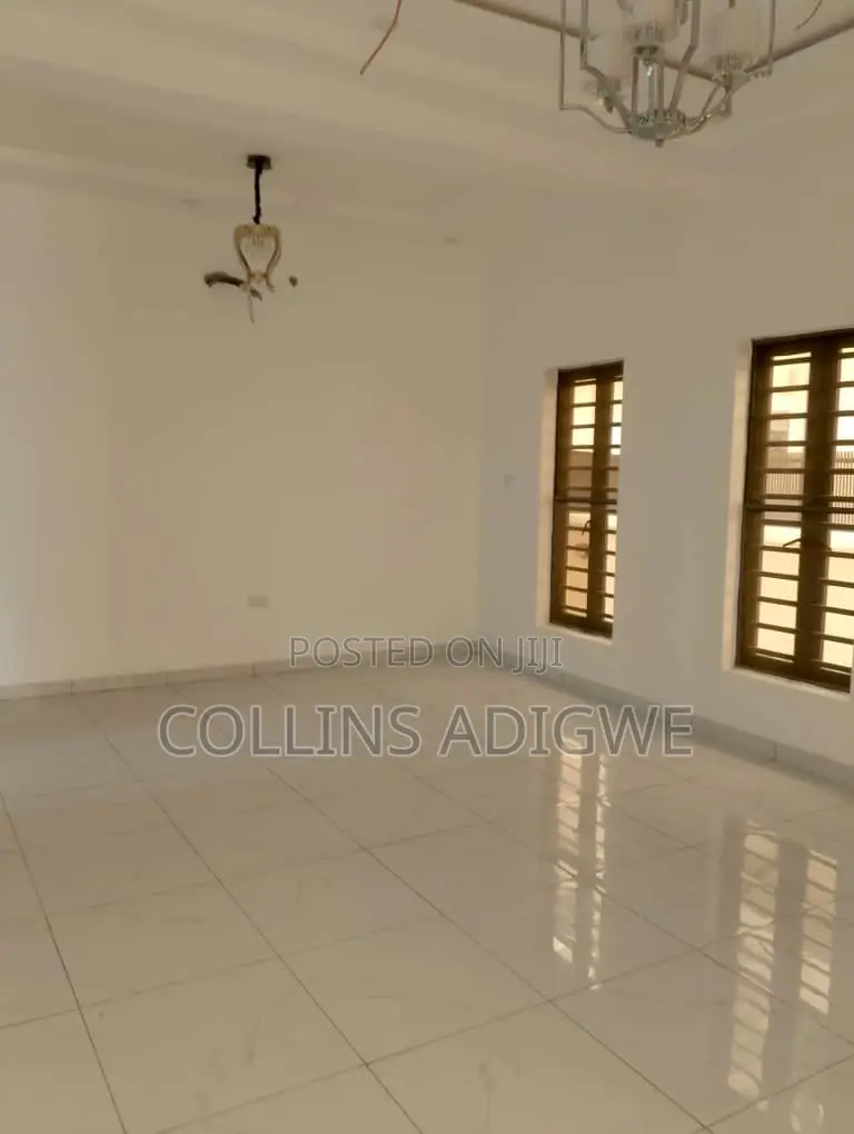 5bdrm Duplex in Ikate-Lekki, Ikota for sale