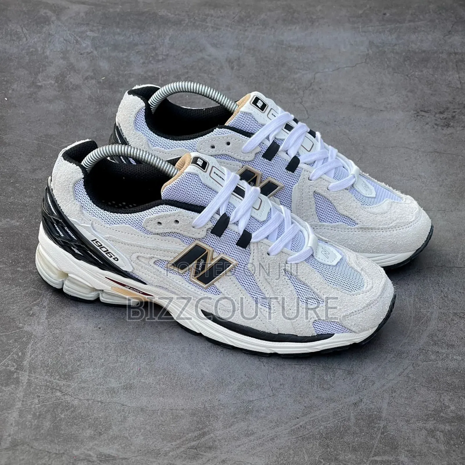 Original NEW BALANCE PROTECTION PACK Available in Store