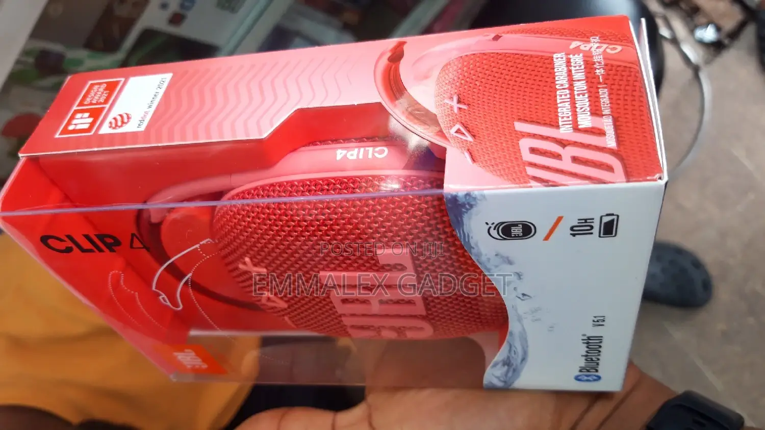 Clip 4 JBL Speaker