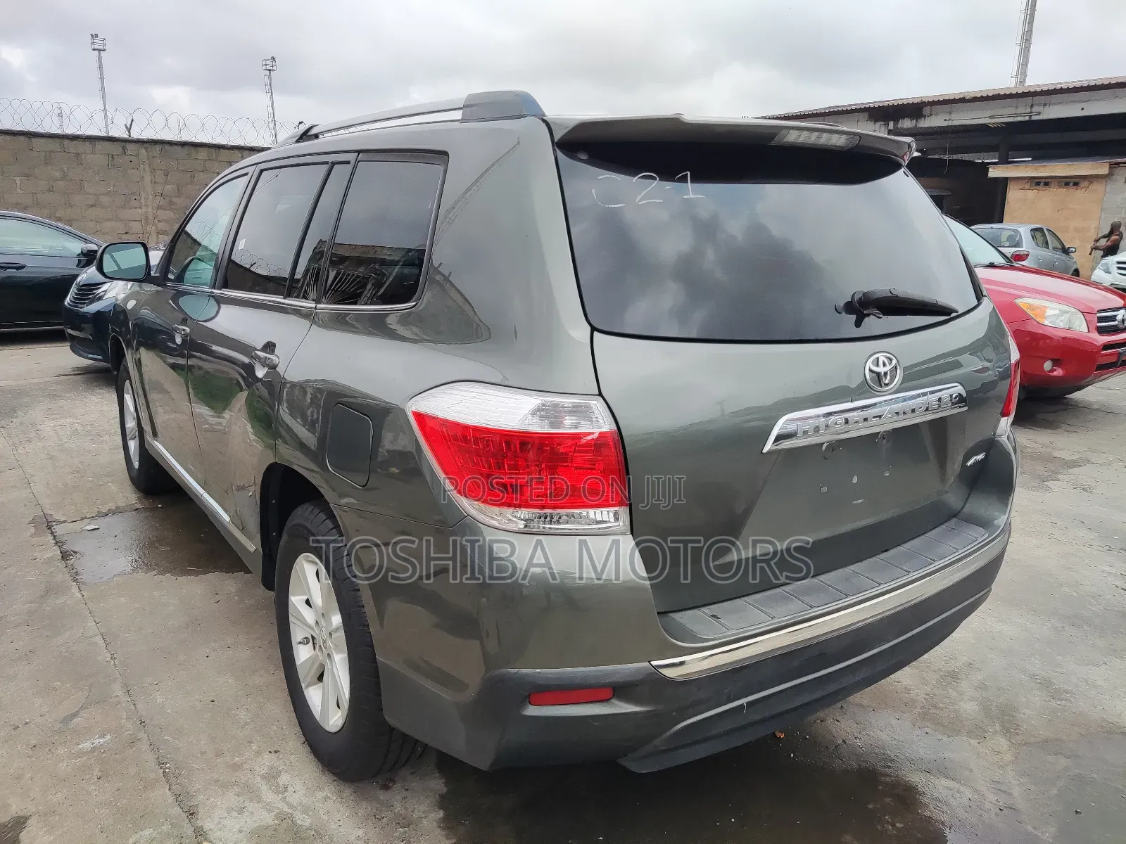 Toyota Highlander 3.5L 4WD 2013 Burgundy