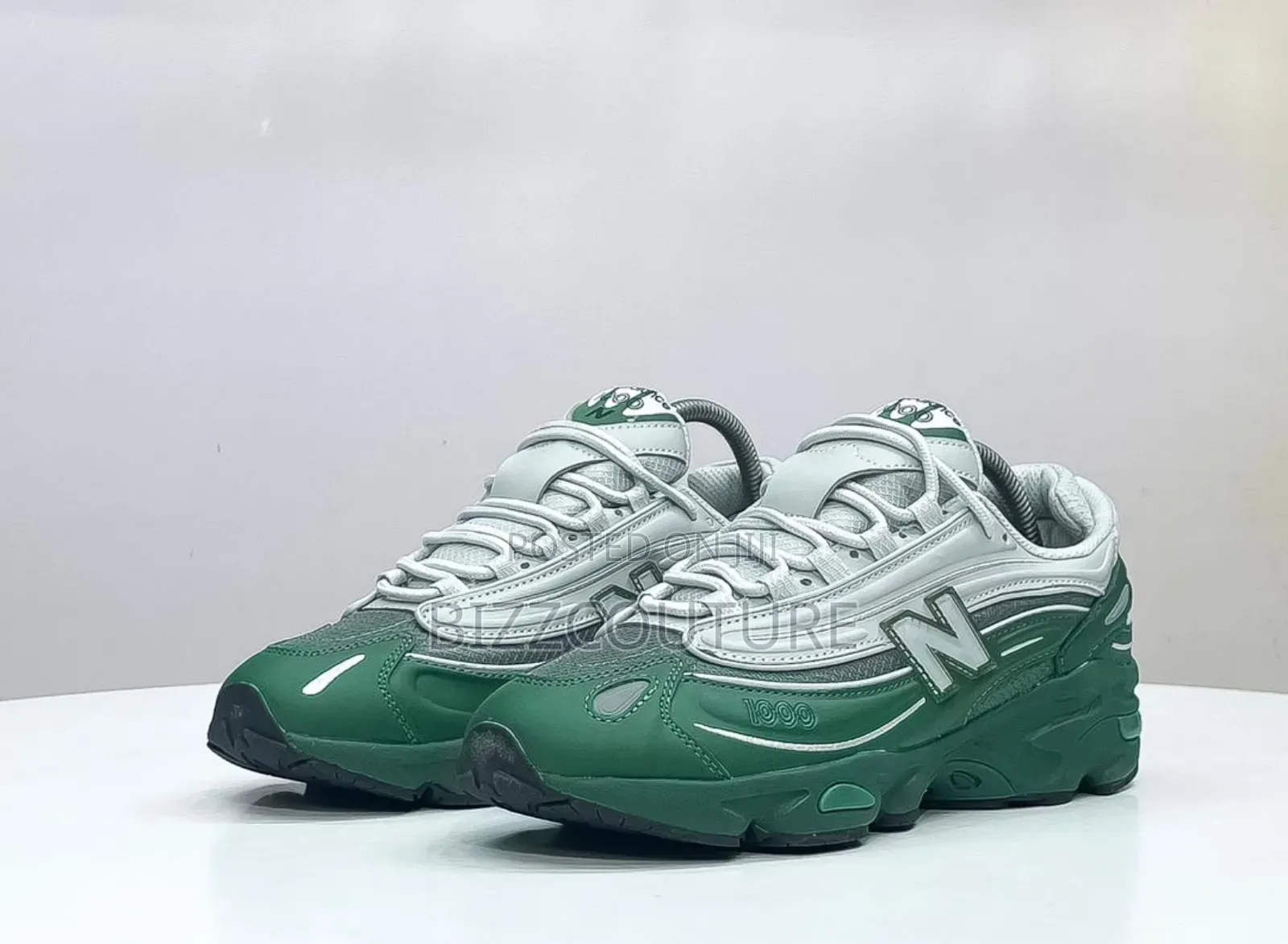 Original NEW BALANCE 1000 Green Gray Available in Store
