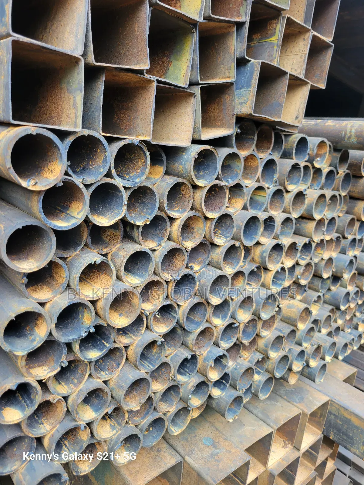 5cm by 4mm Round Pipe (2" by 4mm )
