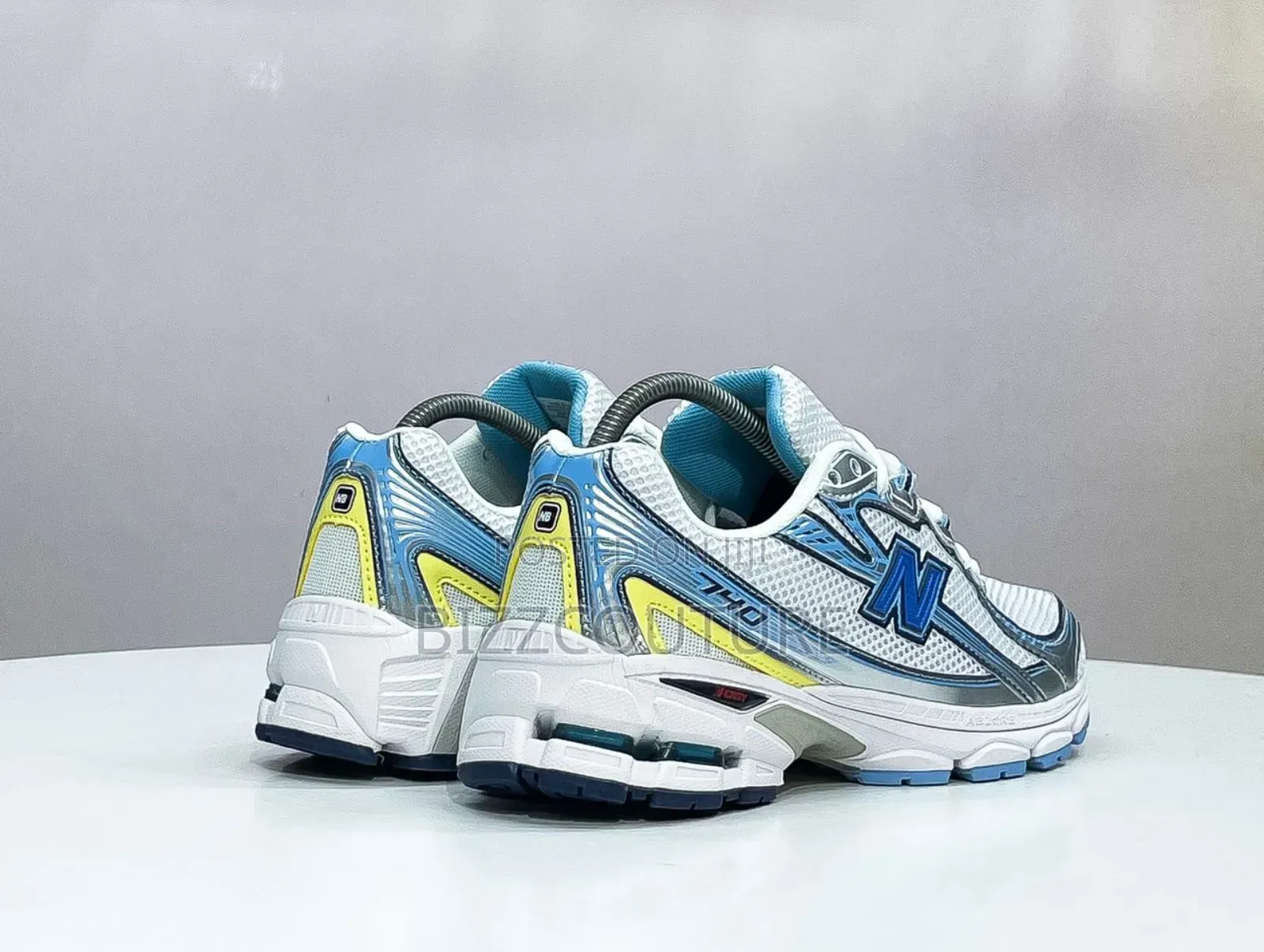 Original NEW BALANCE 740 Sneakers Available in Store
