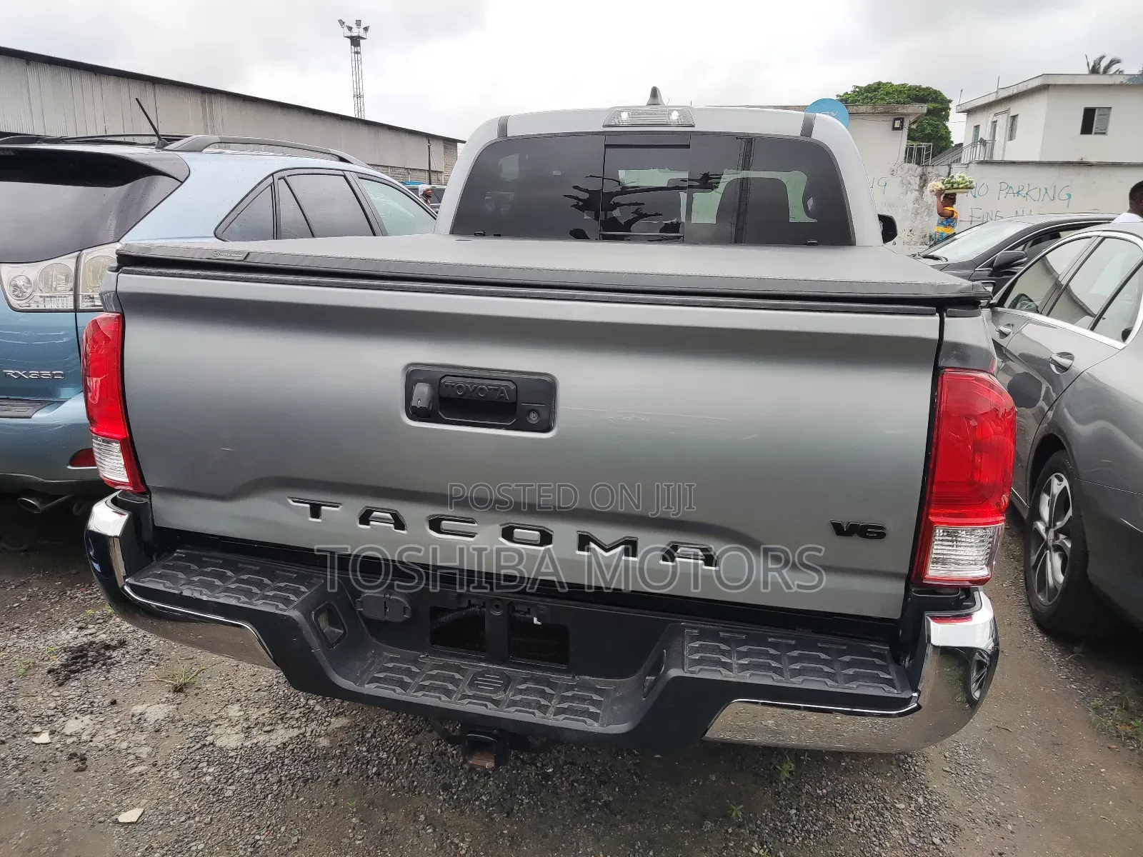 Toyota Tacoma 2020 Silver