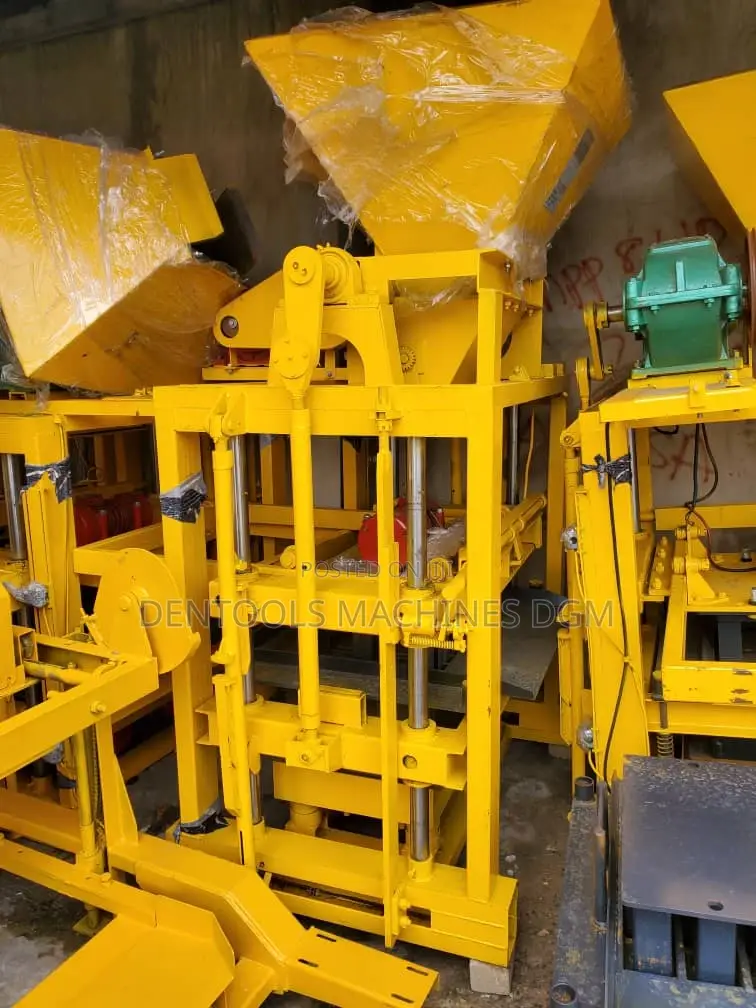 New Block Making Machine Mixer And Conveyor