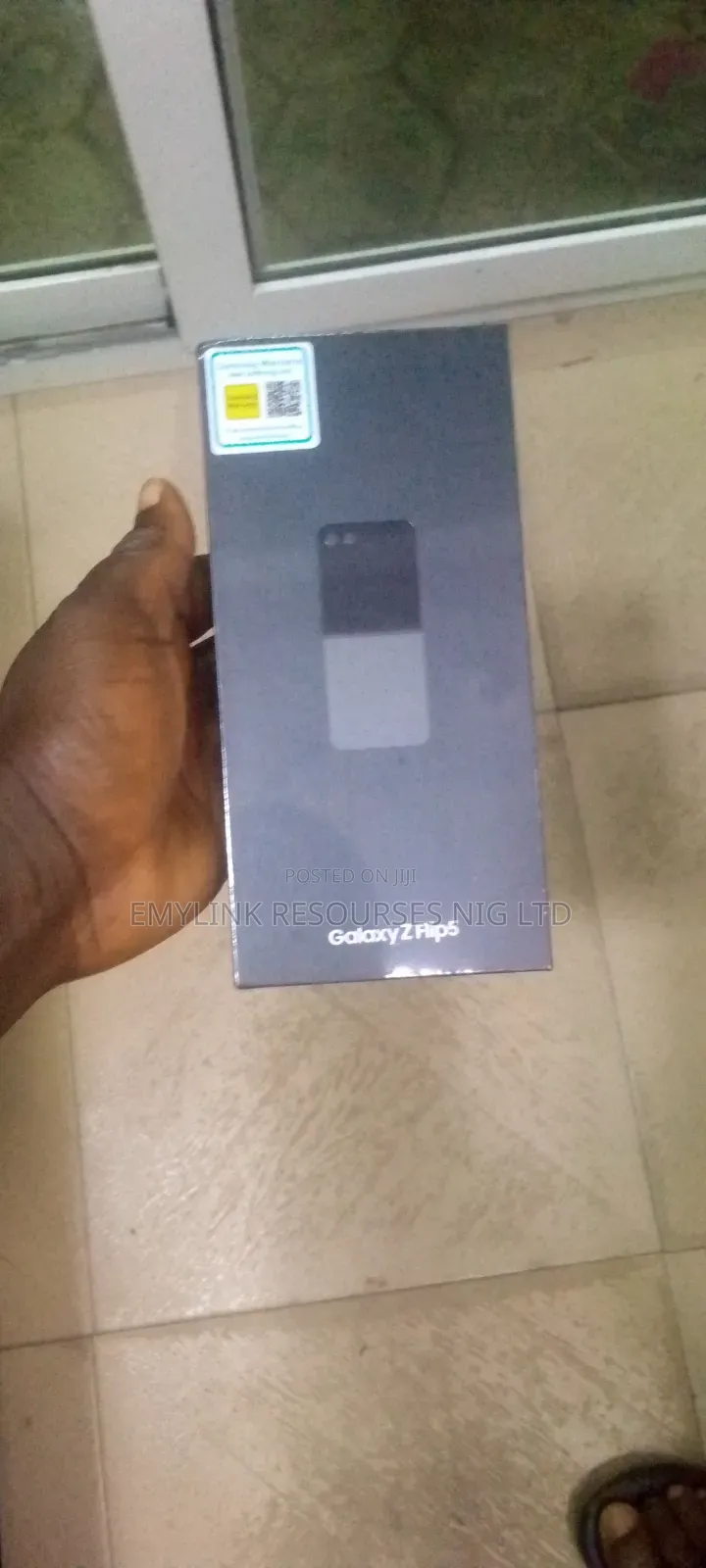 New Samsung Galaxy Z Flip 5 256 GB Black