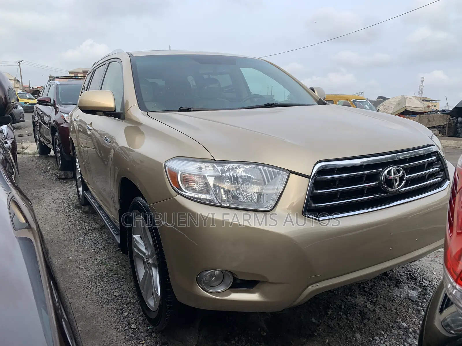 Toyota Highlander Limited 2010 Gold