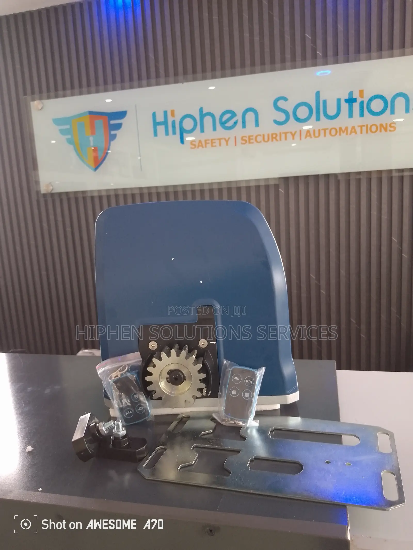 High Quality 900KG Electric Sliding Gate Opener Kit DC Motor