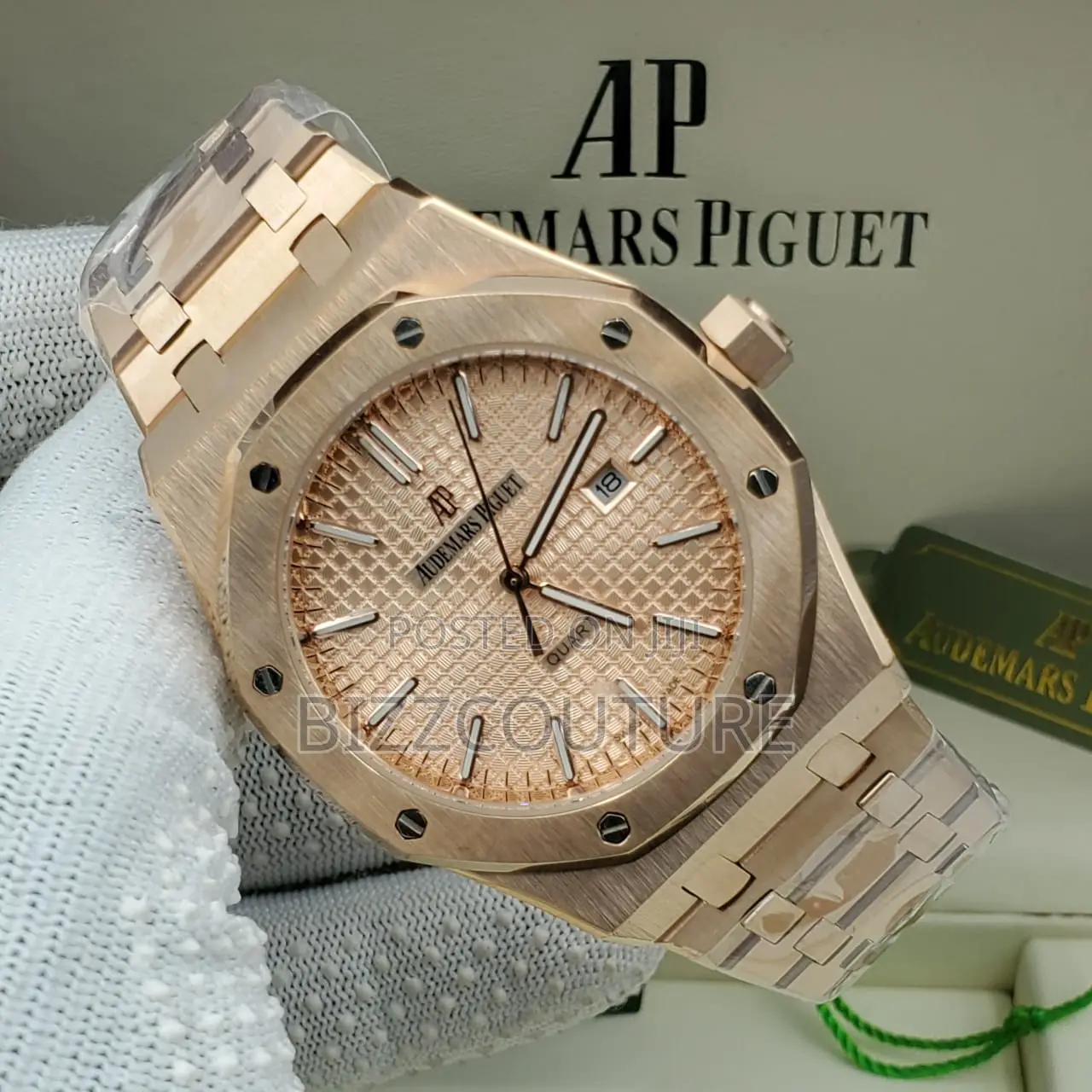 Original AUDEMARS Piquet Quartz Rose Gold Chain Watch