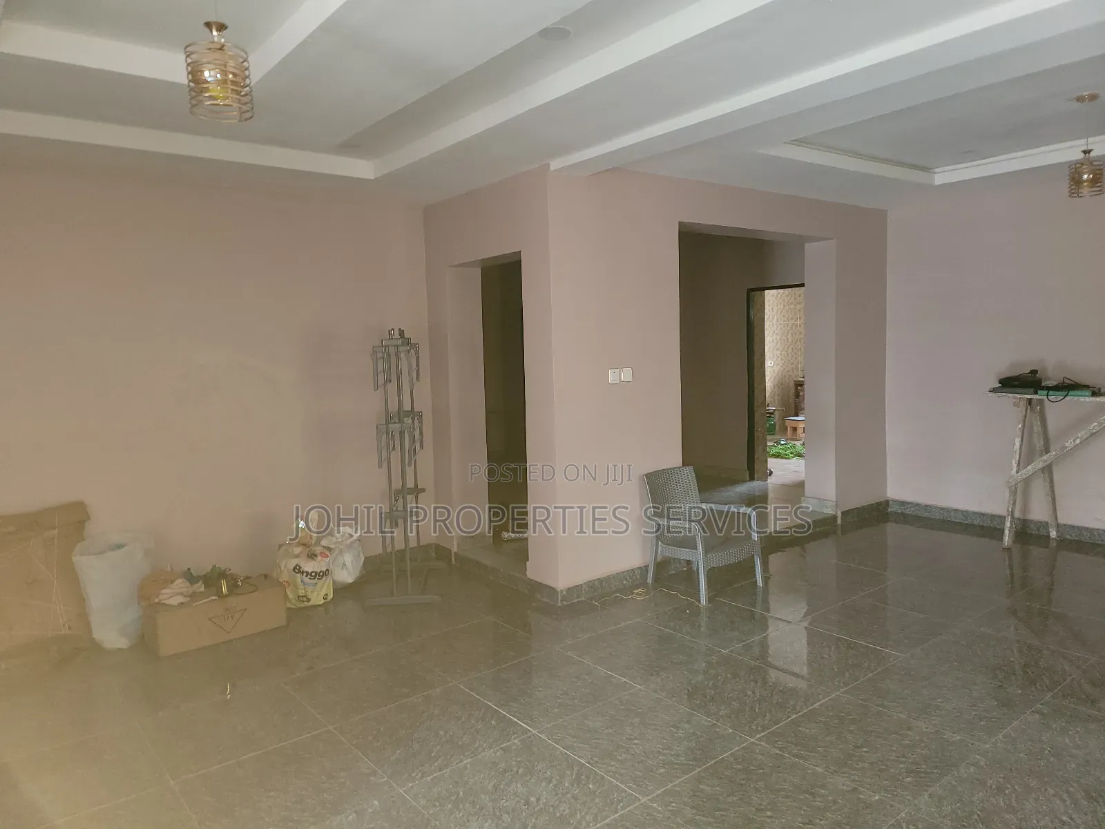 3bdrm Block of Flats in Wuye for sale
