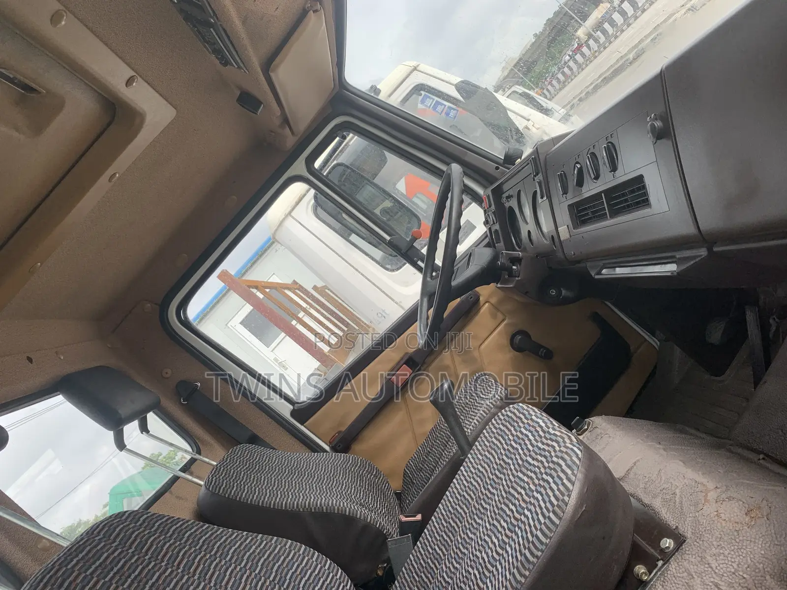 Mercedes Benz 814 Pick Up