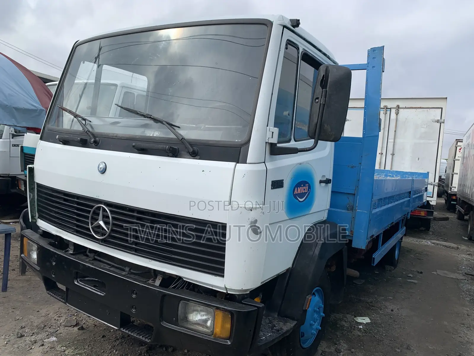Mercedes Benz 814 Pick Up