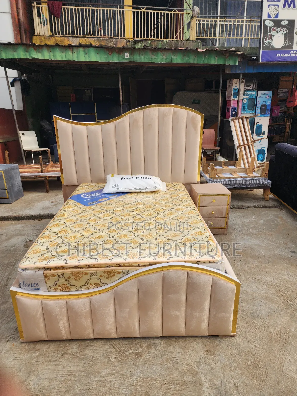 Quality 4.5by6 Upholstery Padded Bed Frame With One Bed Side